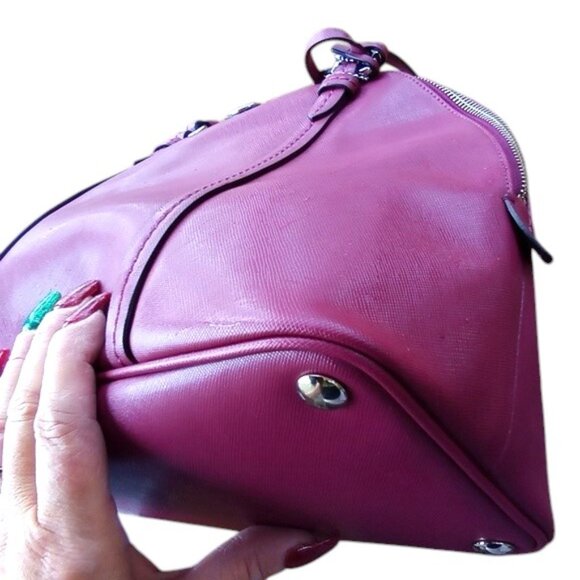 Coach Wine Color Leather LIKE NEW Shoulder Bag no callouts - Picture 5 of 7